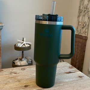 Stanley 40oz Adventure Quencher